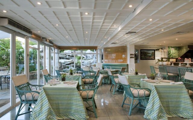 The Twelve Apostles Hotel and Spa