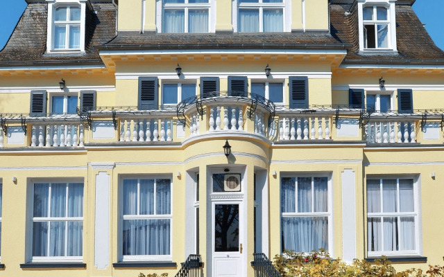 Villa Oranien Hotel Restaurant