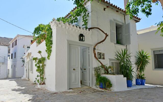 Hydra Luxury Getaway - Maria s Cozy Home