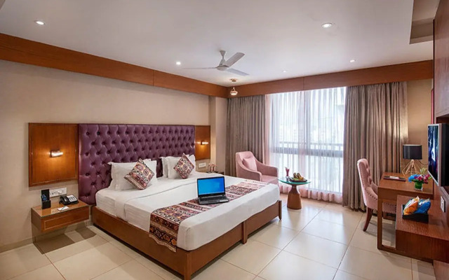 Parker Lords Eco Inn Ahmedabad