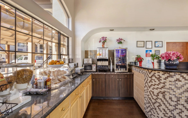 SureStay Plus by Best Western Santa Clara Silicon Valley