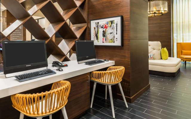 Home2 Suites by Hilton Atlanta Downtown