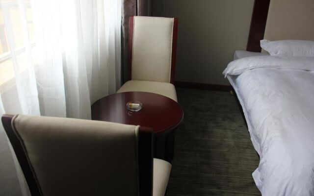 Mingjia Holiday Hotel