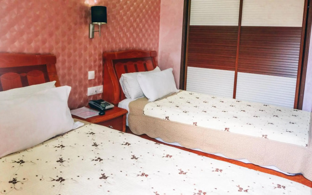 Atenas Hotel