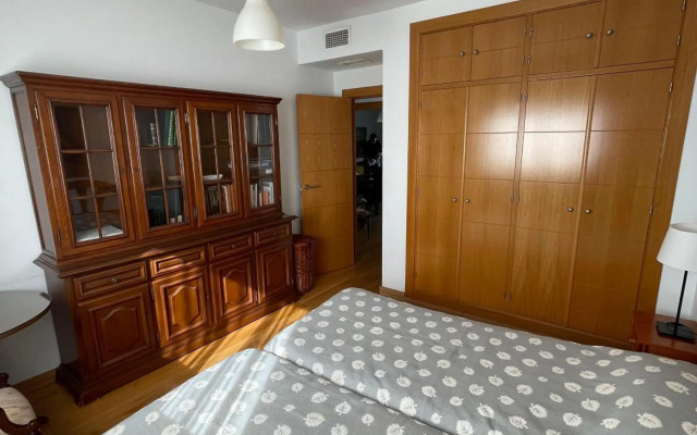 Piso centro de Granada junto al metro