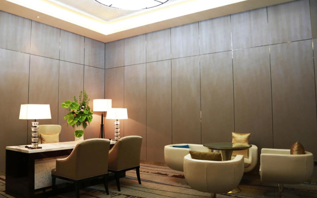 Ramada Plaza Liuzhou Liudong