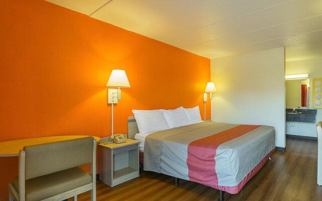 Motel 6