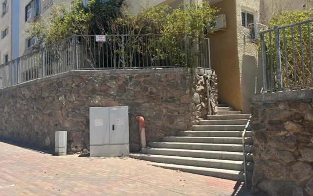 Z32 Luxury Boutique Apartments