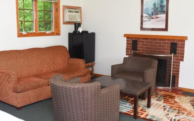 Chestnut Grove Resort