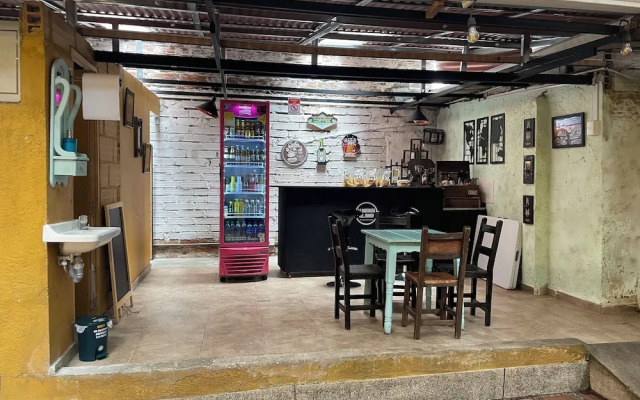 Hostal La Bodeguita Del  Mundo Laureles