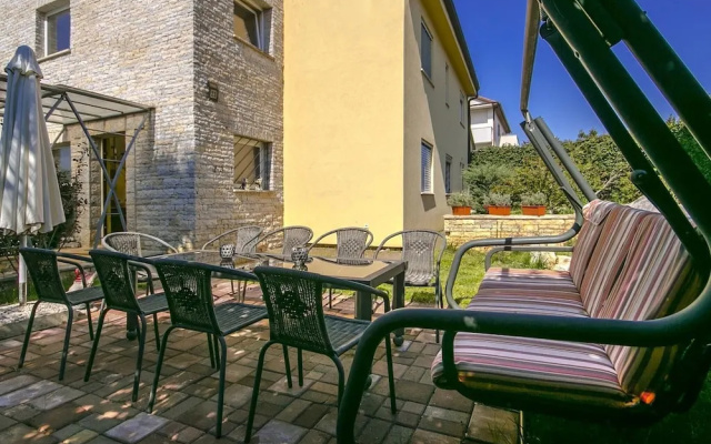 Luxury Villa with Private Pool & Sea View near City Center of Poreč - Villas_and_Bungalows in Porec - Photo 2