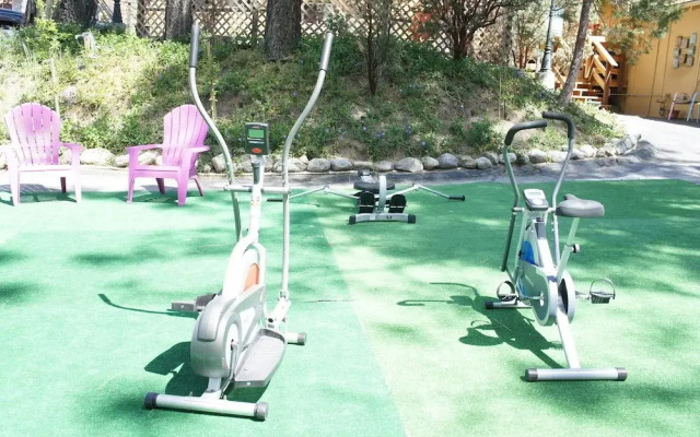Pine Woods Resort