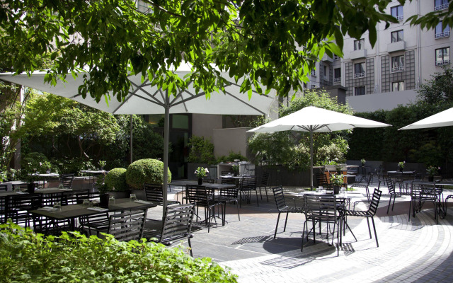 Novotel Paris Les Halles Hotel