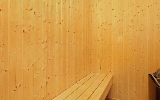 6 Person Holiday Home in Hirtshals-by Traum
