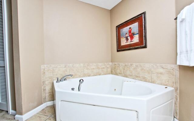 Colonnades by Youngs Suncoast