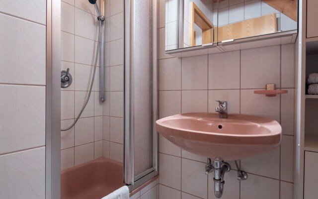 Stunning Apartment in Hornberg-reichenbach With Balcony