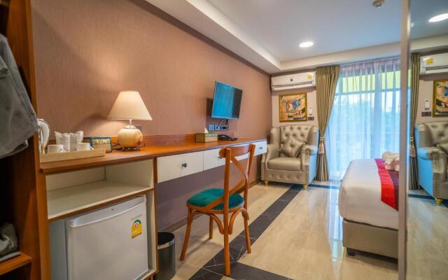 Siri Nakornpink Chiang Mai Hotel (Sha Plus+)
