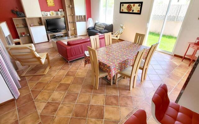 Villa Six-Fours-les-Plages, 5 pièces, 9 personnes - FR-1-316-39