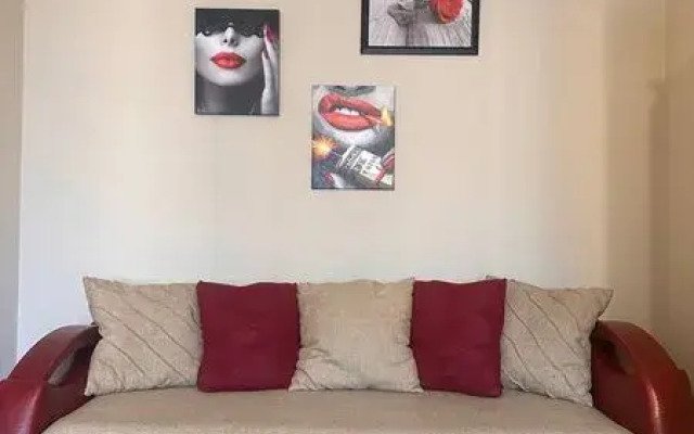 Апартаменты 72 квадратных метра на улице Свердлова, д.20