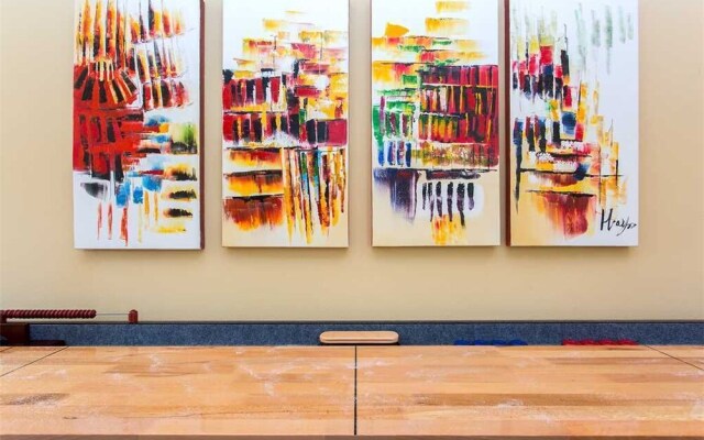 Camelot - Seven Bedroom Home