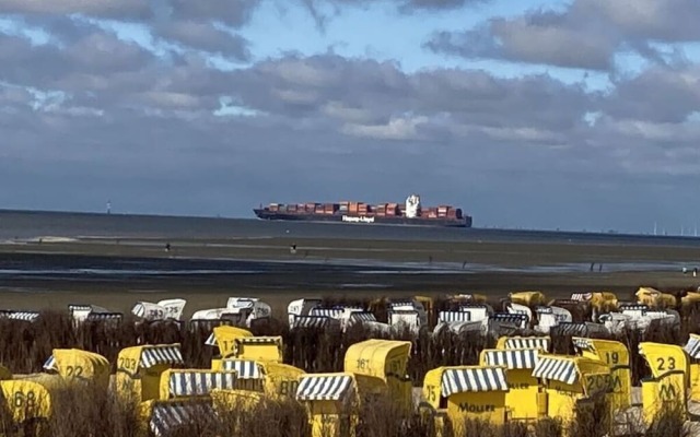 Long Comfortable Holiday Residence