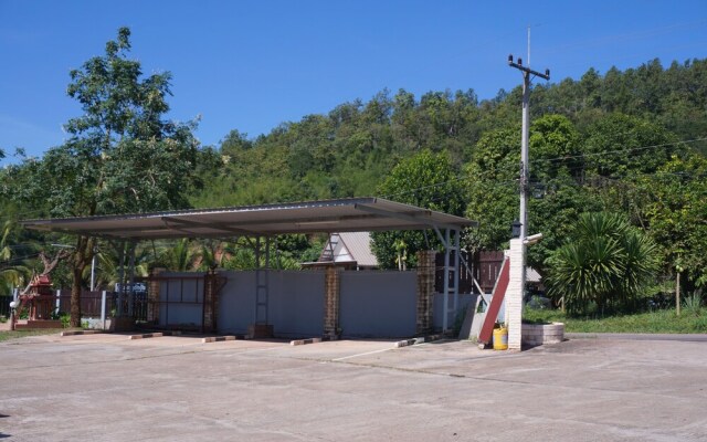 Ban Sabai Dee Resort 1
