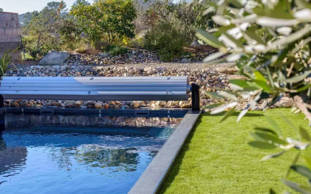 Villa à 5mn des plages avec piscine/jardin privée