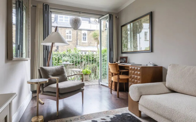 Tetcott Road by Onefinestay