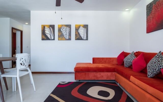 NL21 On 5th Av. 2 Bedroom Condo