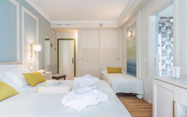 Sky Pool Hotel Sole Garda