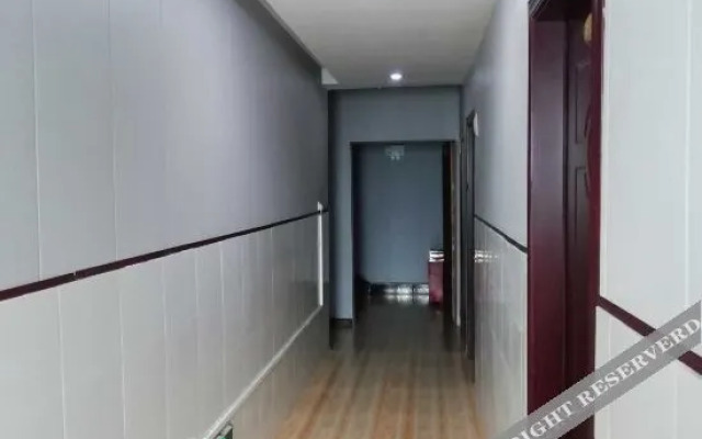 Pingba 168 Business Hotel