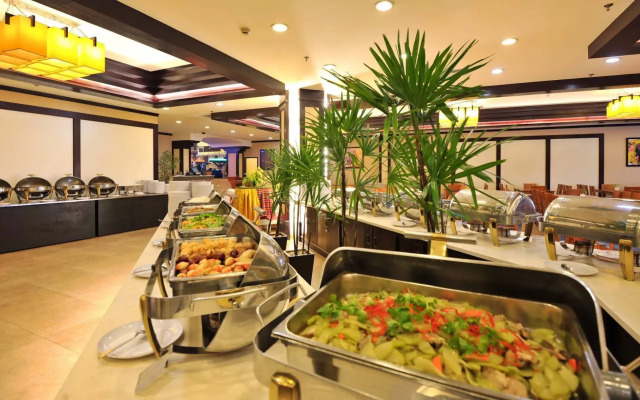 Savan Resorts