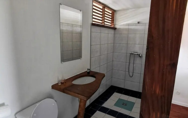 Aotera Guest House
