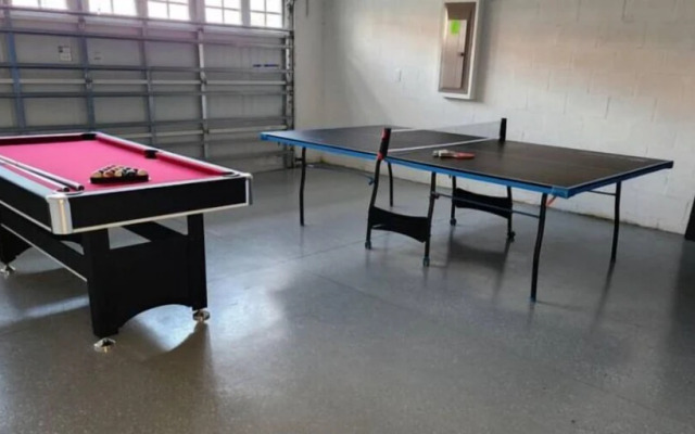 Magical 6BR Villa Pool Themed Room