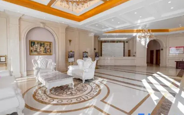 Vienna Hotel (Shangri-La Old Town)