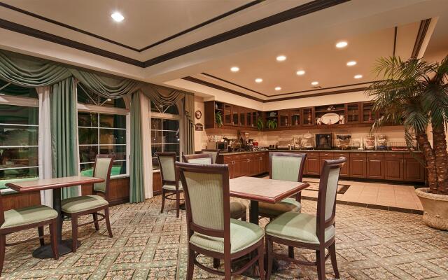 Quality Inn & Suites