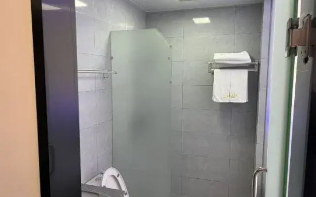 Luan Holiday Hotel, Wuhu County