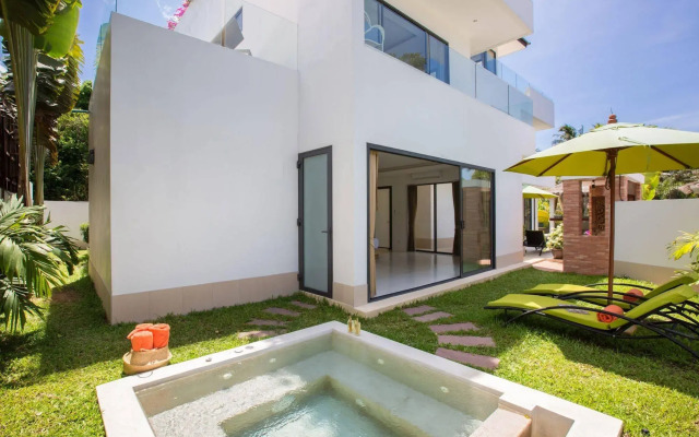 Beachside Villa Pina Colada with beachclub