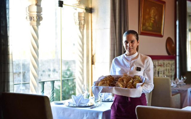 Pousada Castelo de Óbidos - Historic Hotel