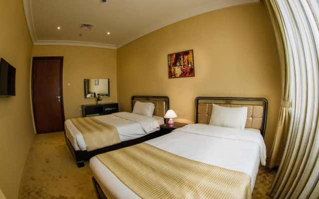 Sara Plaza Apartment Hotel