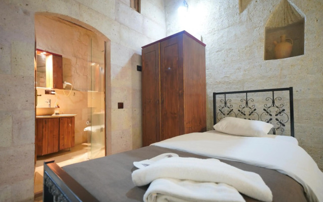 View Cave Hotel