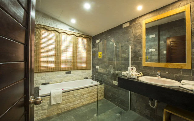 Famiana Green Villa