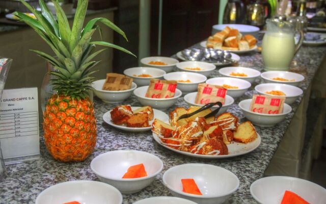 Grand International Hotel