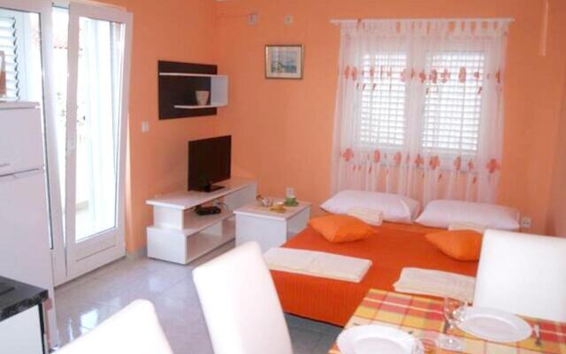 One bedroom appartement with wifi at Zadar
