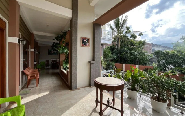 Urbanview Syariah Hotel Kanigara Batu