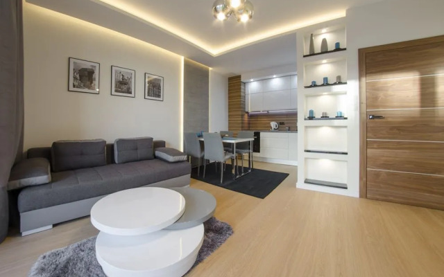 Dom & House - Apartamenty Nadmorski Dwór