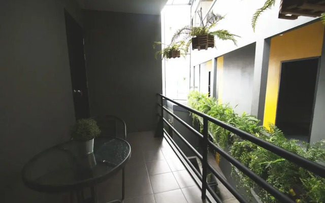 J & P Guest House