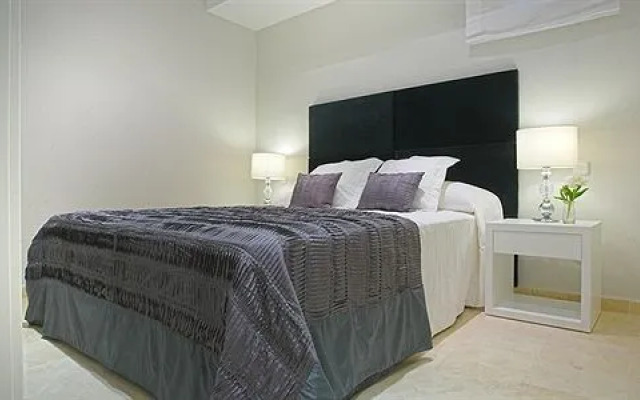 Spain Select Carretas Apartments