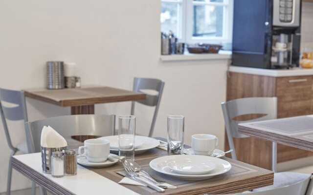 Apart Hotel Akropolis