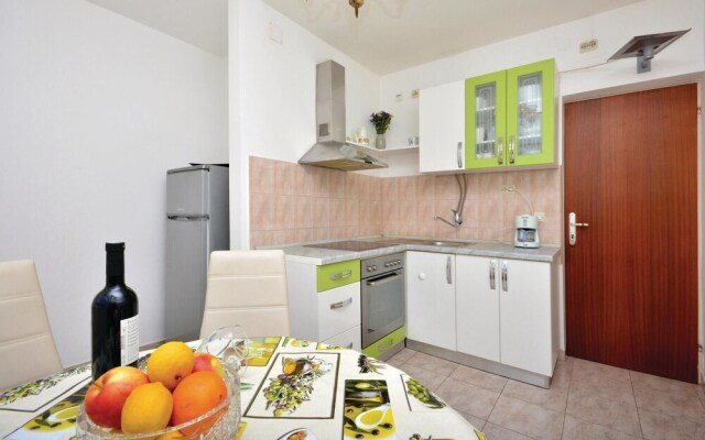 Beautiful Home in Kastel Sucurac With Wifi and 2 Bedrooms
